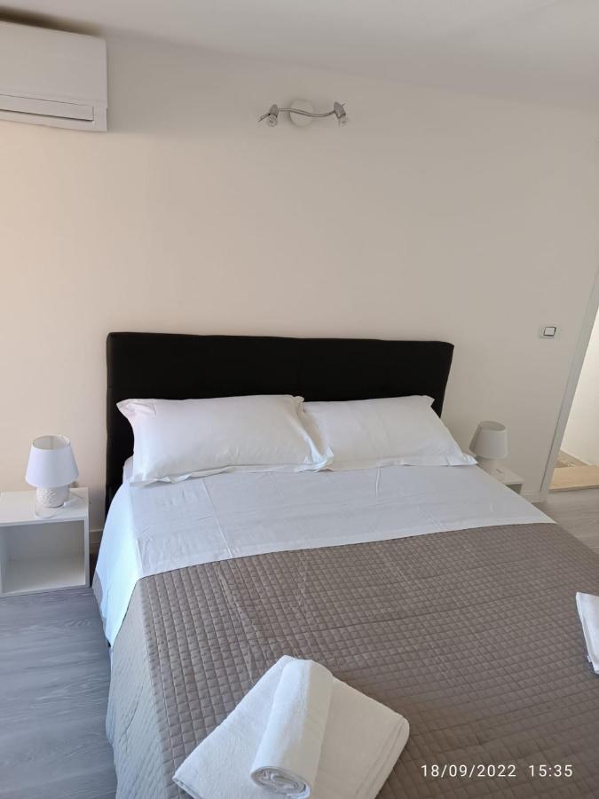 Di Fronzo Guest House T 트리기아노 외부 사진